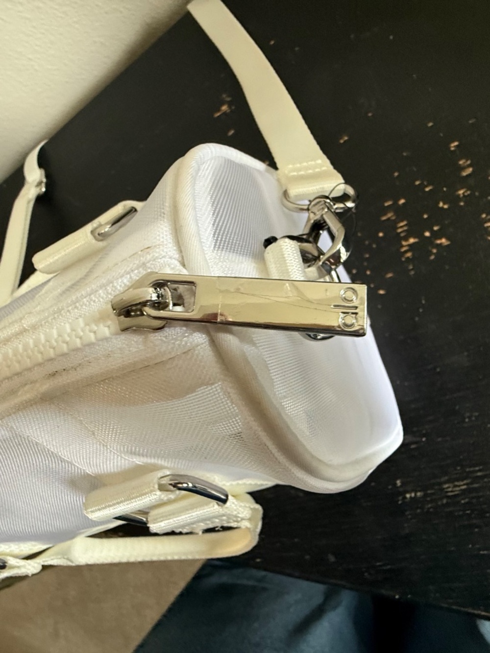 🦉ALO DUFFEL BAG PURSE - Picture 7 of 9
